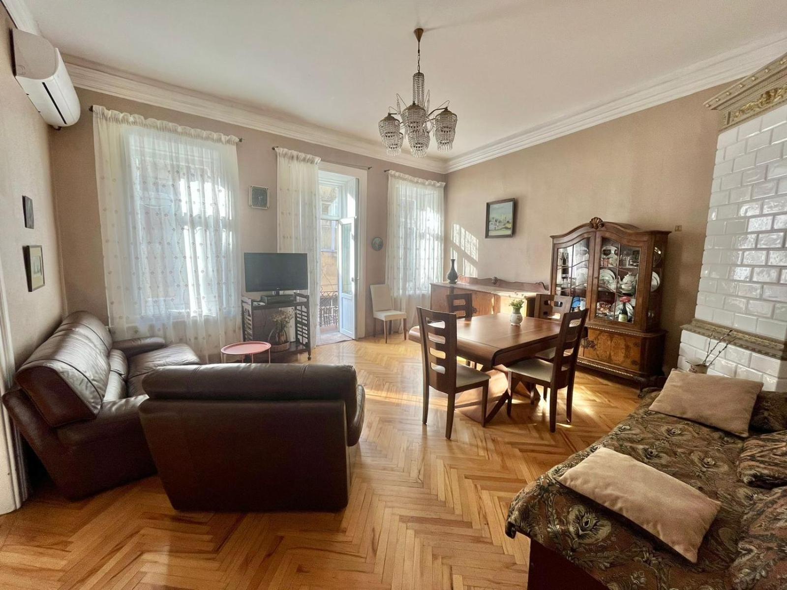 Apartment Down Town Group Tbilisi Exterior photo